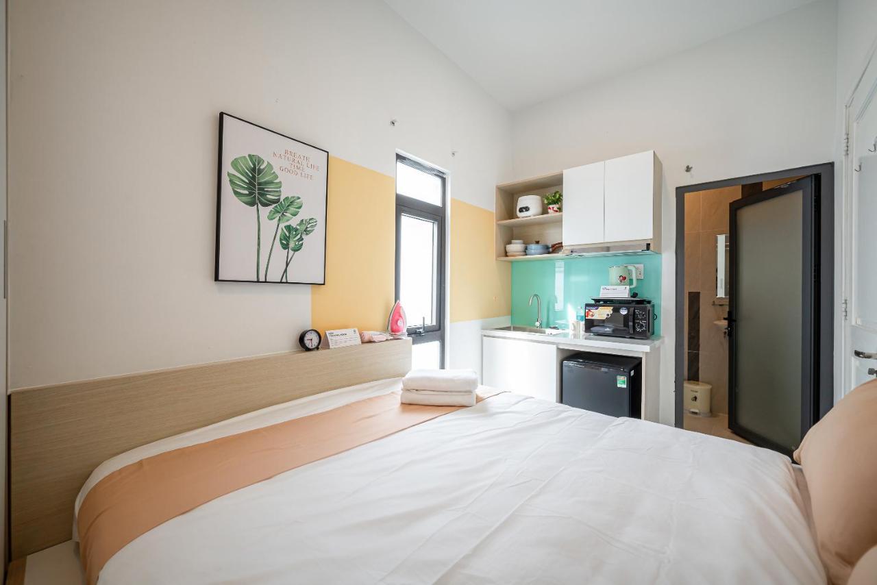 Cozrum Homes - Coraline House ホーチミン市 エクステリア 写真