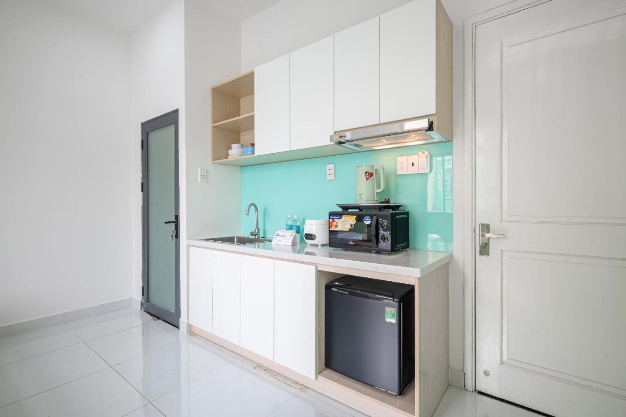 Cozrum Homes - Coraline House ホーチミン市 エクステリア 写真