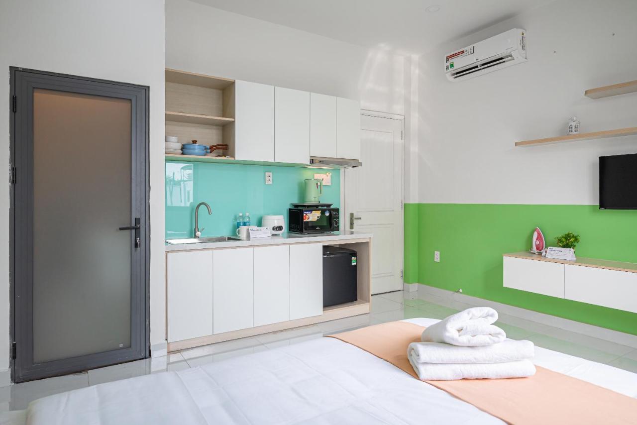 Cozrum Homes - Coraline House ホーチミン市 エクステリア 写真