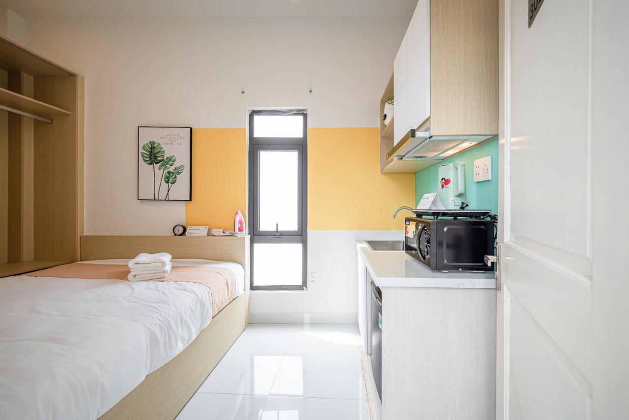 Cozrum Homes - Coraline House ホーチミン市 エクステリア 写真