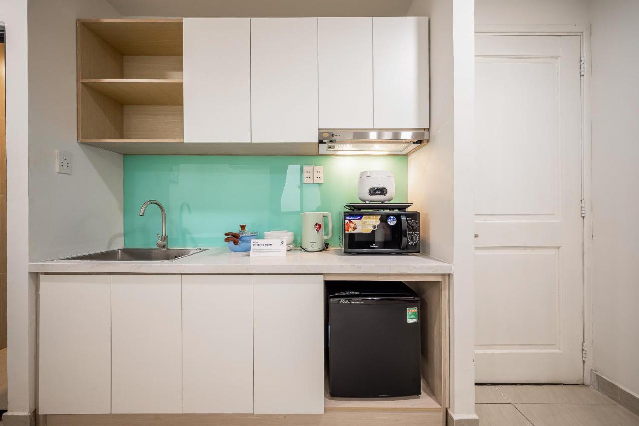 Cozrum Homes - Coraline House ホーチミン市 エクステリア 写真